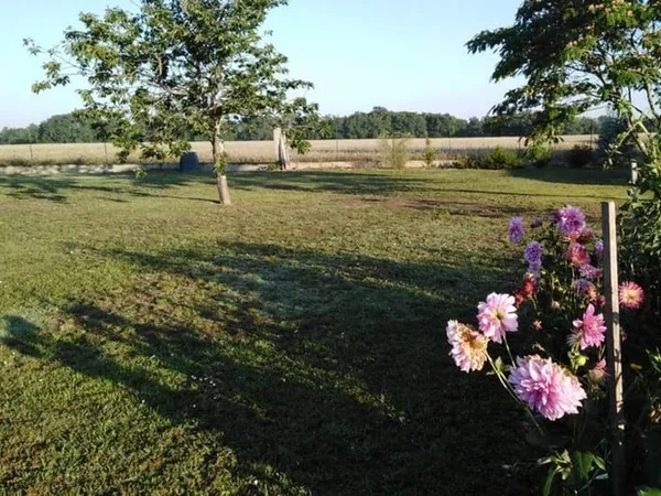 Terrain 1500 m²