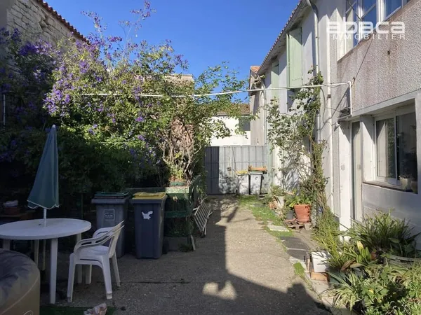 Immeuble 250 m²