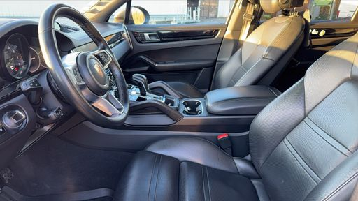 Porsche Cayenne 3.0 V6 e-Hybrid AWD 462 - N/A – 2020 – 177000 km – Hybride essence – Boîte Automatique — photo 35