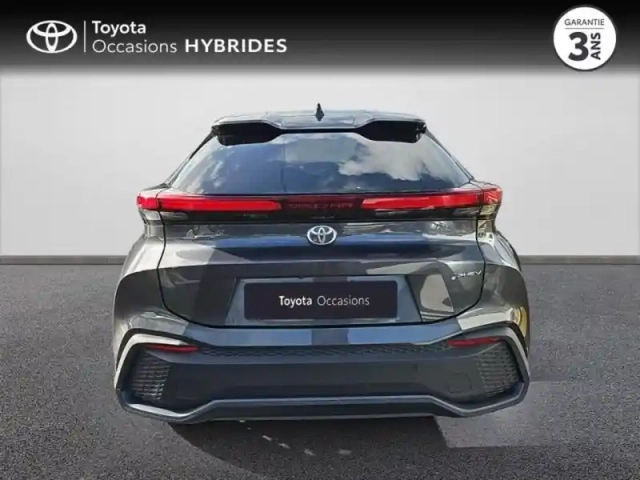 Toyota C-Hr 2.0 hybride rechargeable 225ch design my25 — photo 4