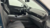 Peugeot 3008 1.2 PureTech 130ch S&S Allure EAT8 — photo 15