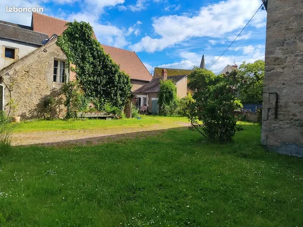 Maison 140 m² Corbigny — 5 ch, DPE D, Terrain 1 200 m² & 6 Dépendances