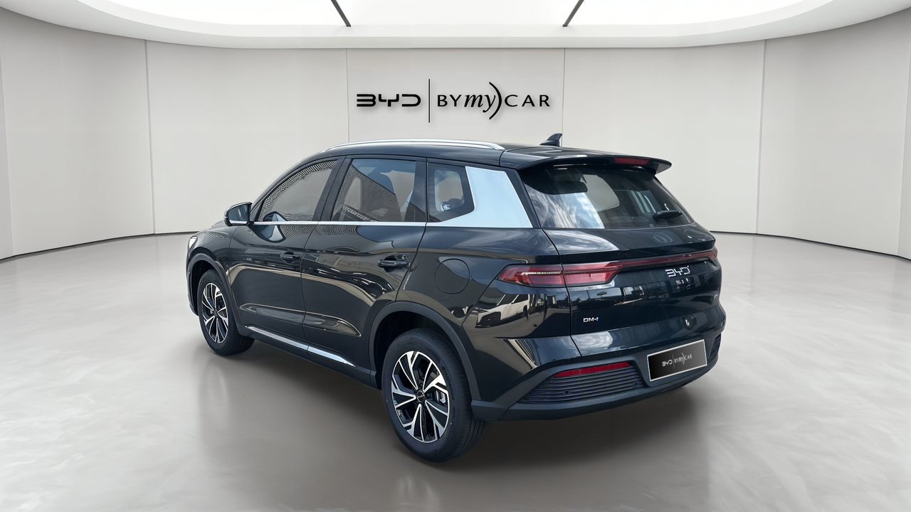 BYD Sealion 5 1.5l DM-i 212 ch PHEV — photo 3