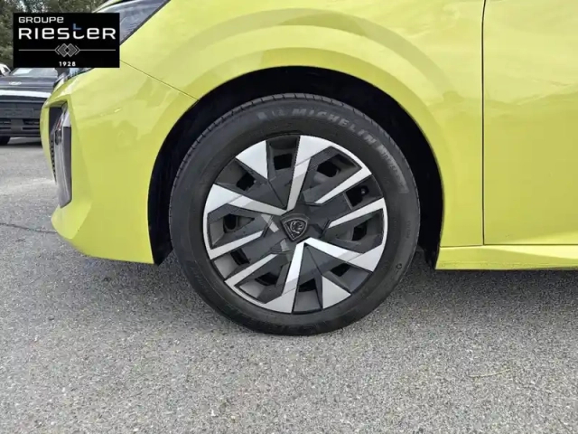 Peugeot 208 puretech 75 s&amp;s bvm5 — photo 13