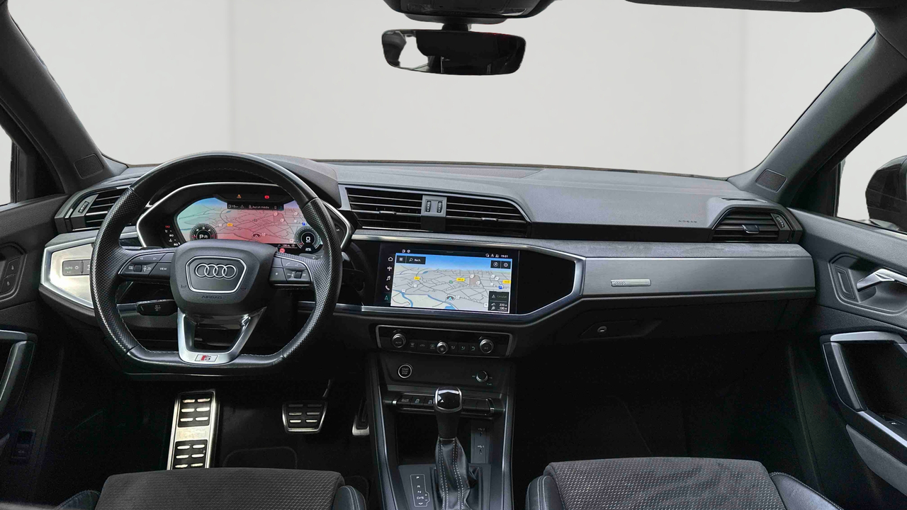 Audi Q3 35 TDI 150 ch S tronic 7 — photo 9