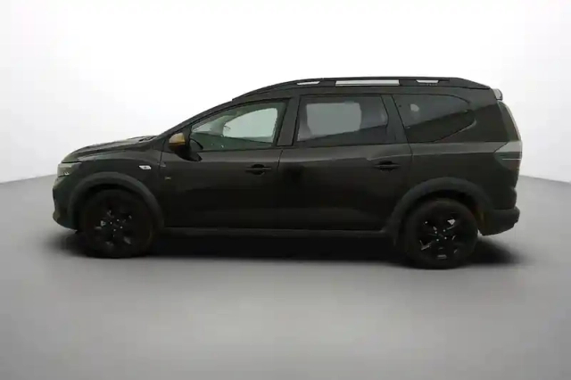 Dacia Jogger tce 110 7 pl — photo 5