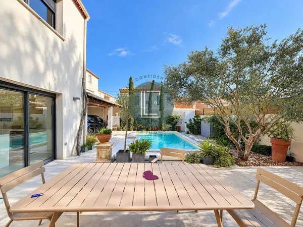 Maison 4 pièces 121 m²
