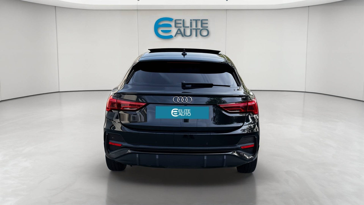 Audi Q3 Sportback 35 TFSI 150 ch S tronic 7 — photo 4