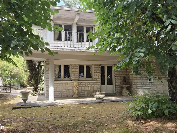 Maison 6 pièces 135 m²