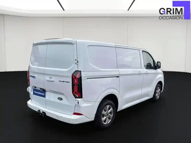 Ford Transit e- custom fgn 320 l1h1 218 ch batterie 64 kwh — photo 2