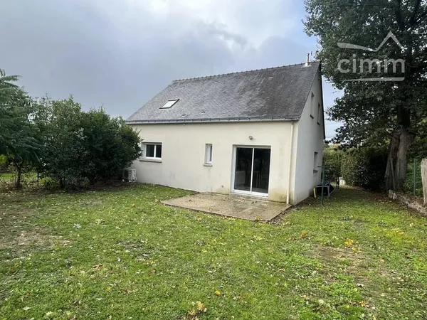 Maison T5 de 140 m² au sol sur 487 m² de terrain à Nort sur Erdre