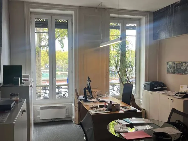 Boutique 103 m²