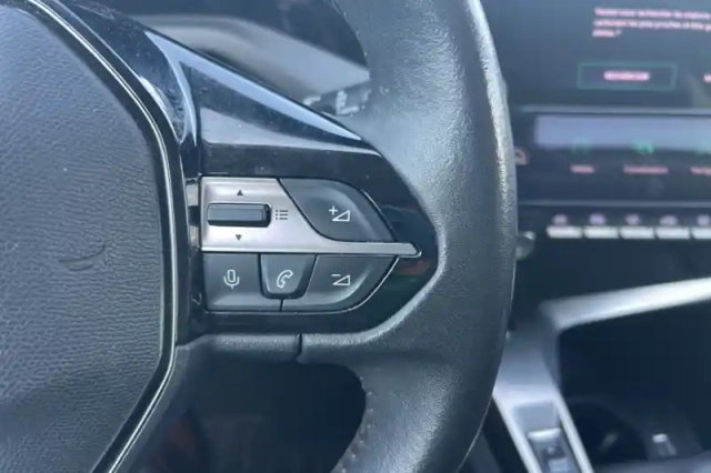 Peugeot 308 puretech 130ch s&amp;s eat8 — photo 13