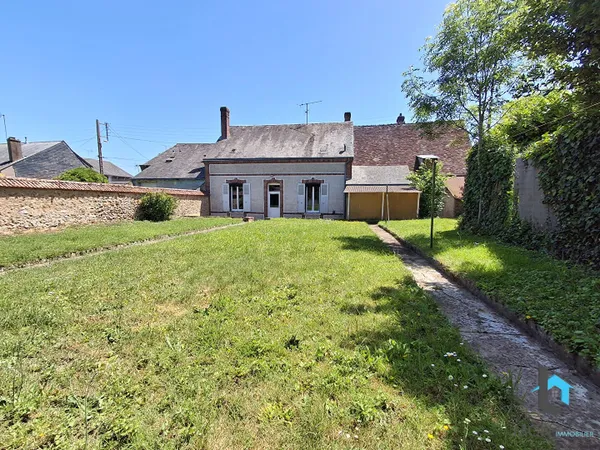 A VENDRE MAISON DE VILLE