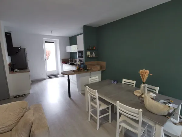 Idéal investisseur maison à SABLE SUR SARTHE quartier de la gare