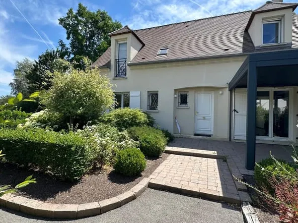 Maison à Monchy-Humières