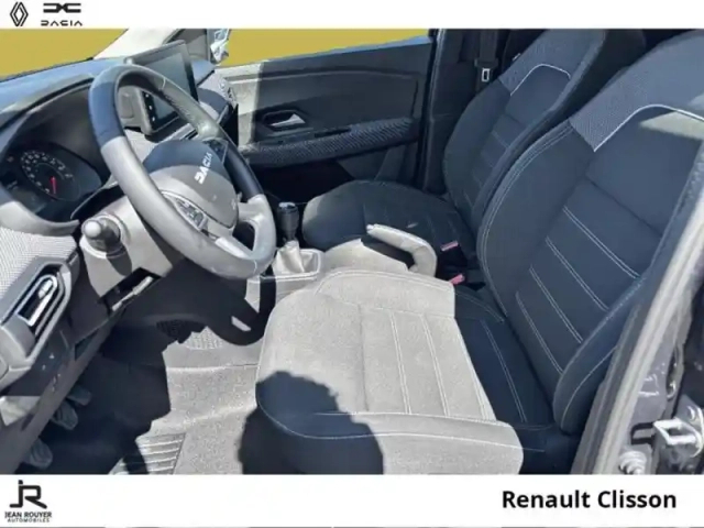 Dacia Jogger 1.0 eco-g 100ch expression 7 places — photo 3