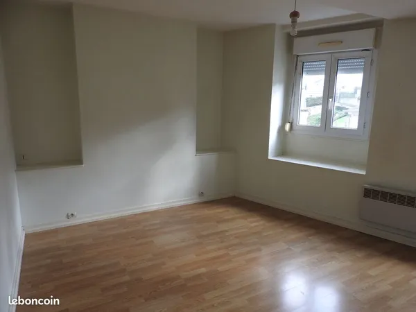 Location appartement centre LAVAL