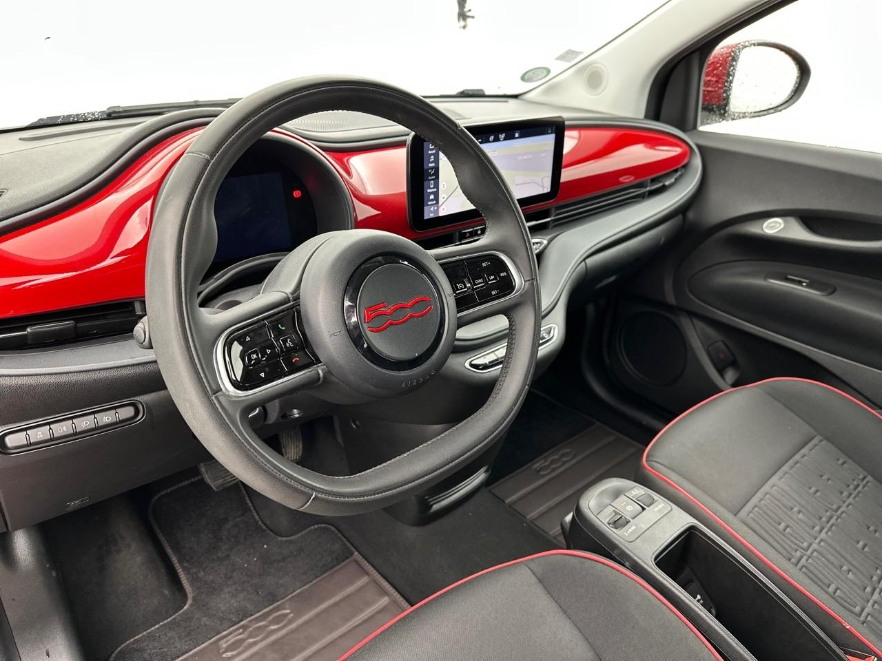 Fiat 500 c e 95 ch (red) — photo 8