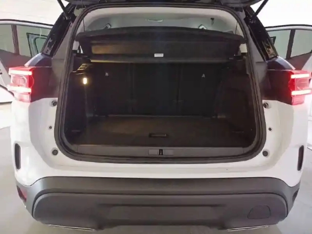 Citroën C5 Aircross hybride 136 e-dcs6 — photo 38