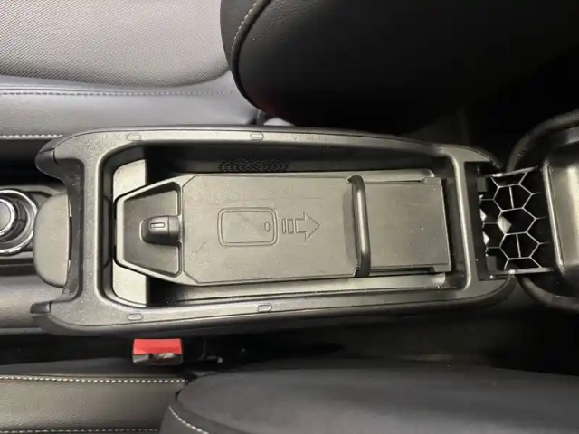 Mini Mini hatch 5 portes cooper 136 ch dkg7 — photo 27