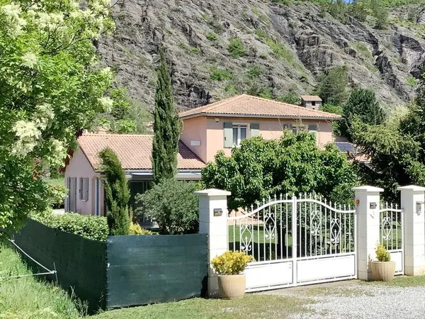 Villa 171m²/1015m² double garage