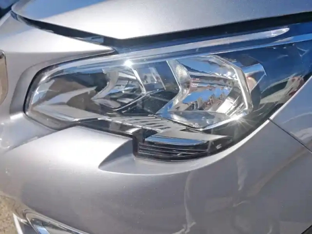 Peugeot 5008 puretech 130ch s&amp;s bvm6 — photo 20