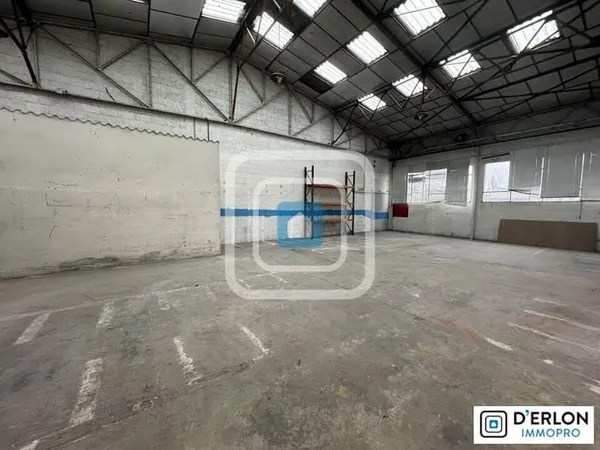 Local 480 m²