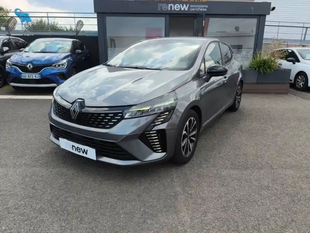Renault Clio e-tech full hybrid 145