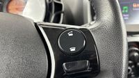 Toyota Aygo 1.0 VVT-i 72ch x-play 5P MY19 — photo 23