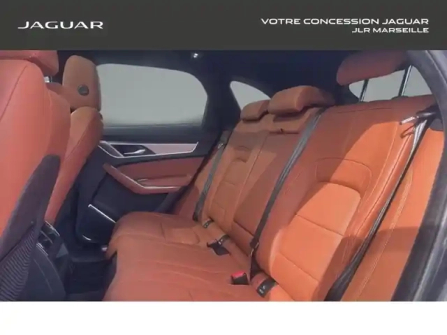 Jaguar F-Pace p400e plug-in-hybrid r-dynamic se bva8 awd — photo 12