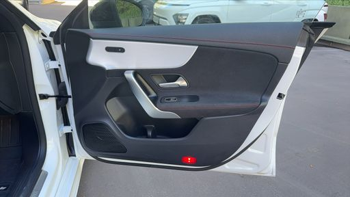 Mercedes Classe CLA 220 d 190 8G-DCT - AMG Line – 2022 – 65038 km – Diesel – Boîte Automatique — photo 25
