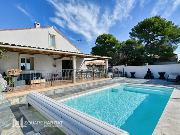 VILLA de 140 m² sur Septèmes Les Vallons avec vue dégagée, piscine, garage