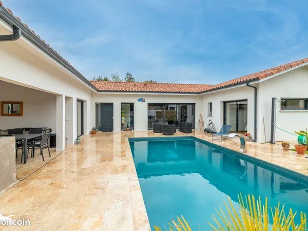 Maison 5 pièces 145 m²