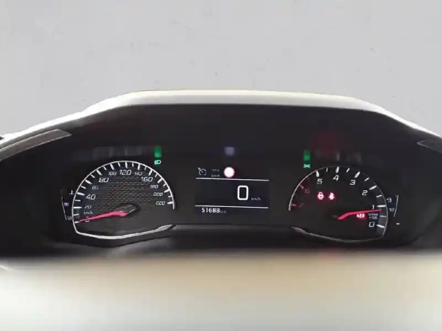 Peugeot 208 puretech 100 s&amp;s bvm6 — photo 48