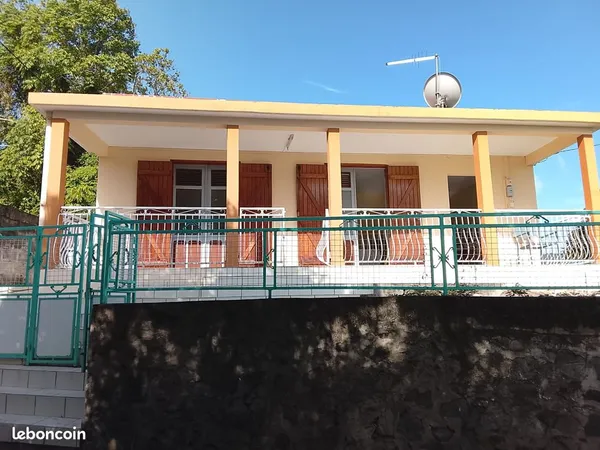 Maison a vendre - Basse Terre