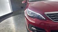 Peugeot 308 1.2 PureTech 130ch E6.3 S&S Allure EAT8 — photo 17