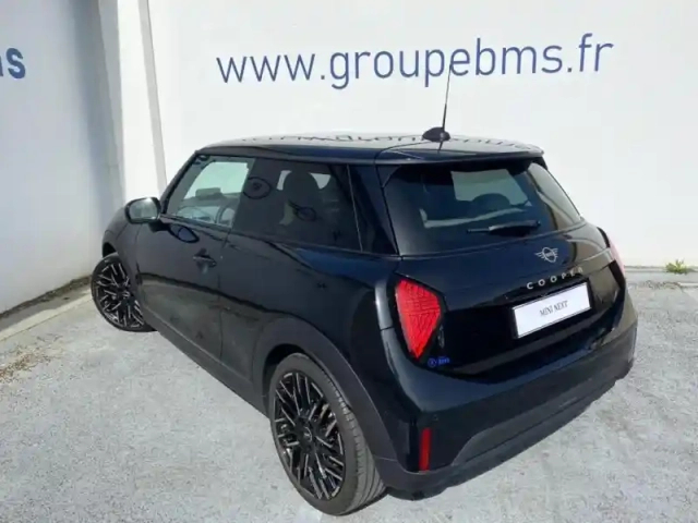 Mini Cooper 3 portes c 156ch favoured dkg7 — photo 2