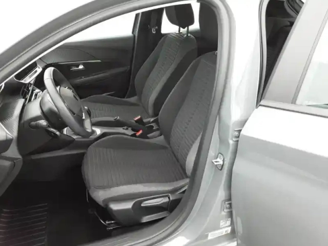 Peugeot 208 puretech 75 s&amp;s bvm5 — photo 36
