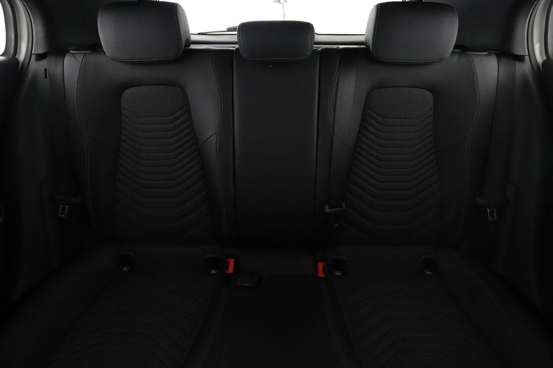 Mercedes-Benz Classe A 180 d Style Line 7G-DCT — photo 14