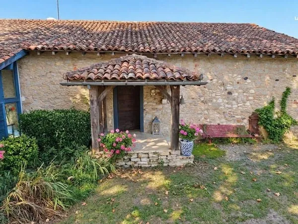 Maison 14 pièces 383 m²