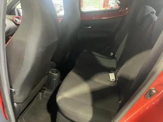 Toyota Aygo X 1.0 vvt-i 72ch design my23 — photo 14
