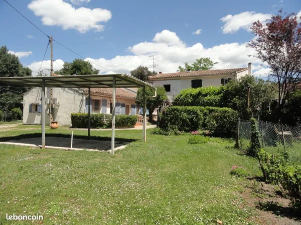 Immeuble 10 pièces 232 m²