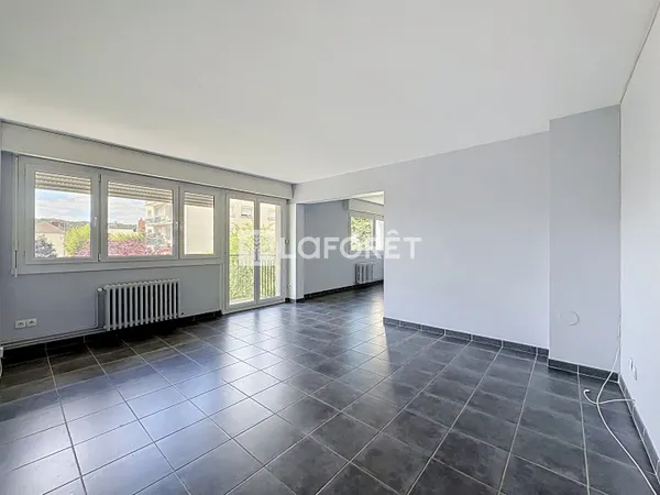 Appartement 4 pièces 82 m²
