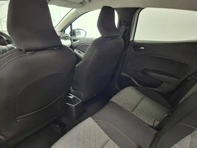 Renault Clio tce 90 — photo 35