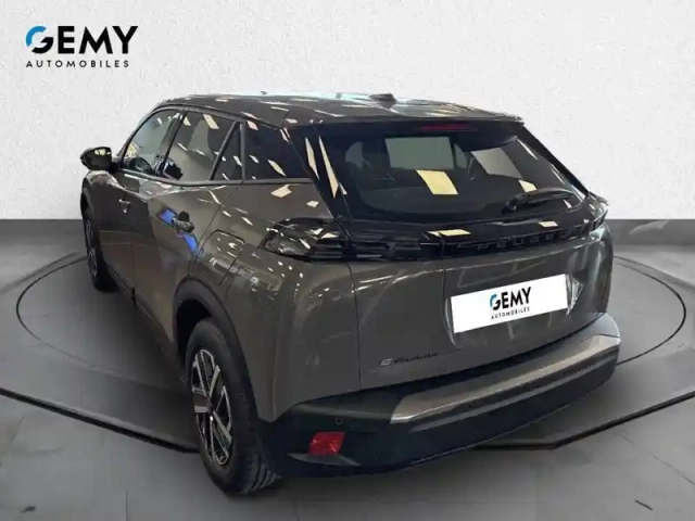 Peugeot 2008 electrique 50 kwh 136 ch — photo 24