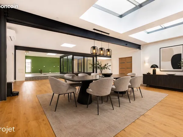Loft/atelier/surface 5 pièces 230 m²