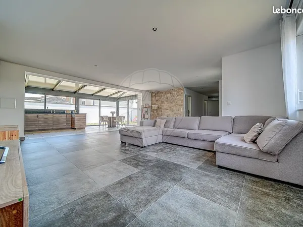 Maison 4 pièces 150 m²