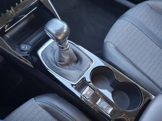 Peugeot 2008 puretech 130 s&amp;s bvm6 — photo 77