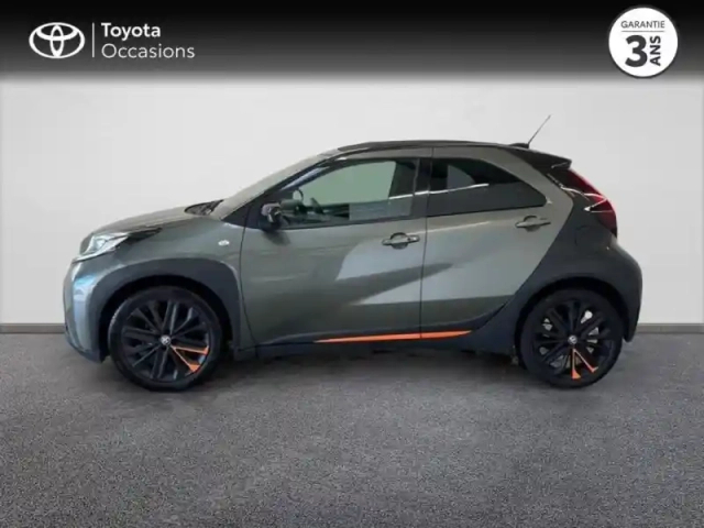 Toyota Aygo X 1.0 vvt-i 72ch air limited s-cvt — photo 3